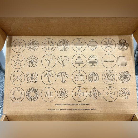 Pampered Chef Kitchen Pampered Chef Cookie Press Set With 6 Discs